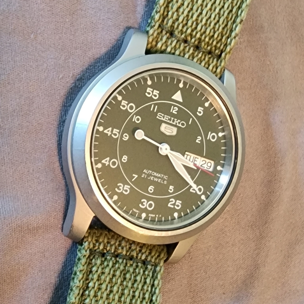 Seiko SNK805 Field Watch